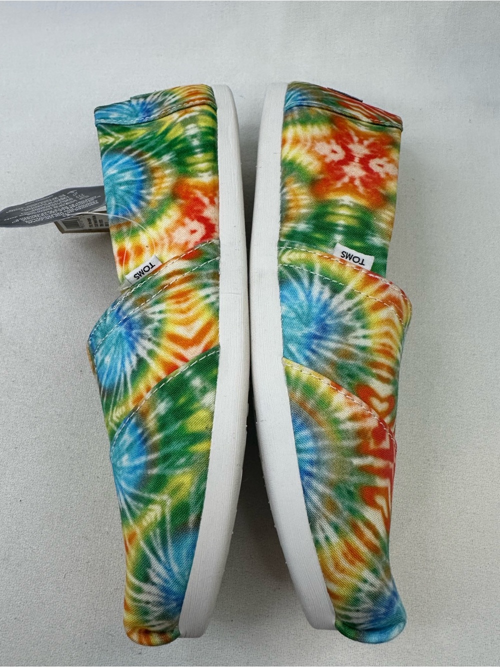 NWT TOMS Alpargata Tie Dye Canvas Slip On Shoes Size 7.5 - Picture 5 of 9